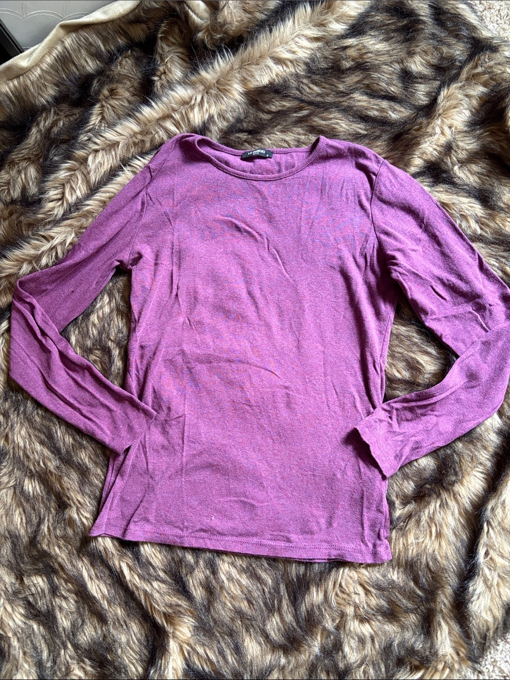 LC Waikiki Classic Long Sleeve Crewneck Top in Heathered purple Size Medium